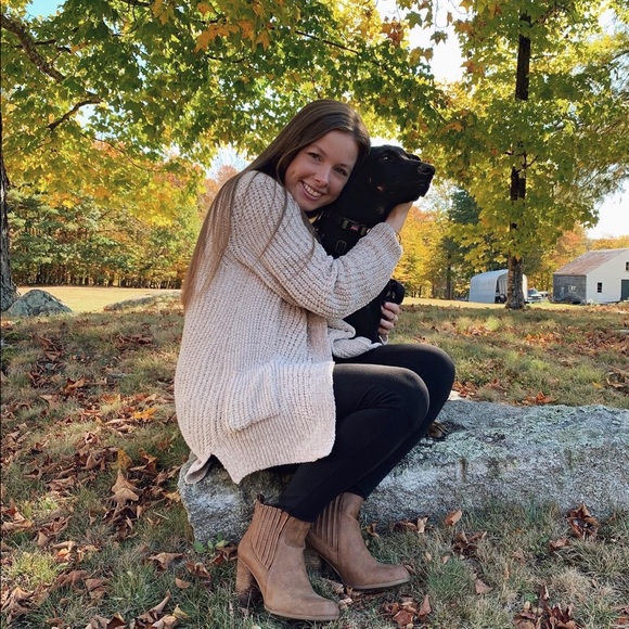 Meet Your Posher, Ashlie! - Picture 11 of 16